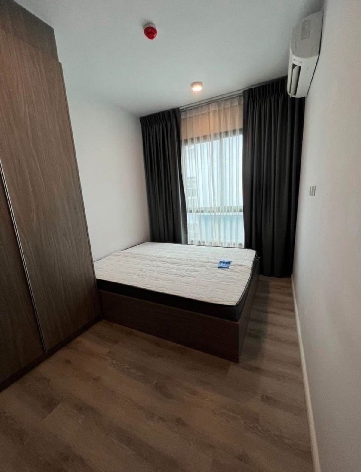 ให้เช่าคอนโดบางนา แบริ่ง ลาซาล : ให้เช่า Notting Hill Sukhumvit 105 1ห้องนอน 1ห้องน้ำ 26 ตรม.ชั้น 4 ตึก B ราคา 9,500 บาท 
