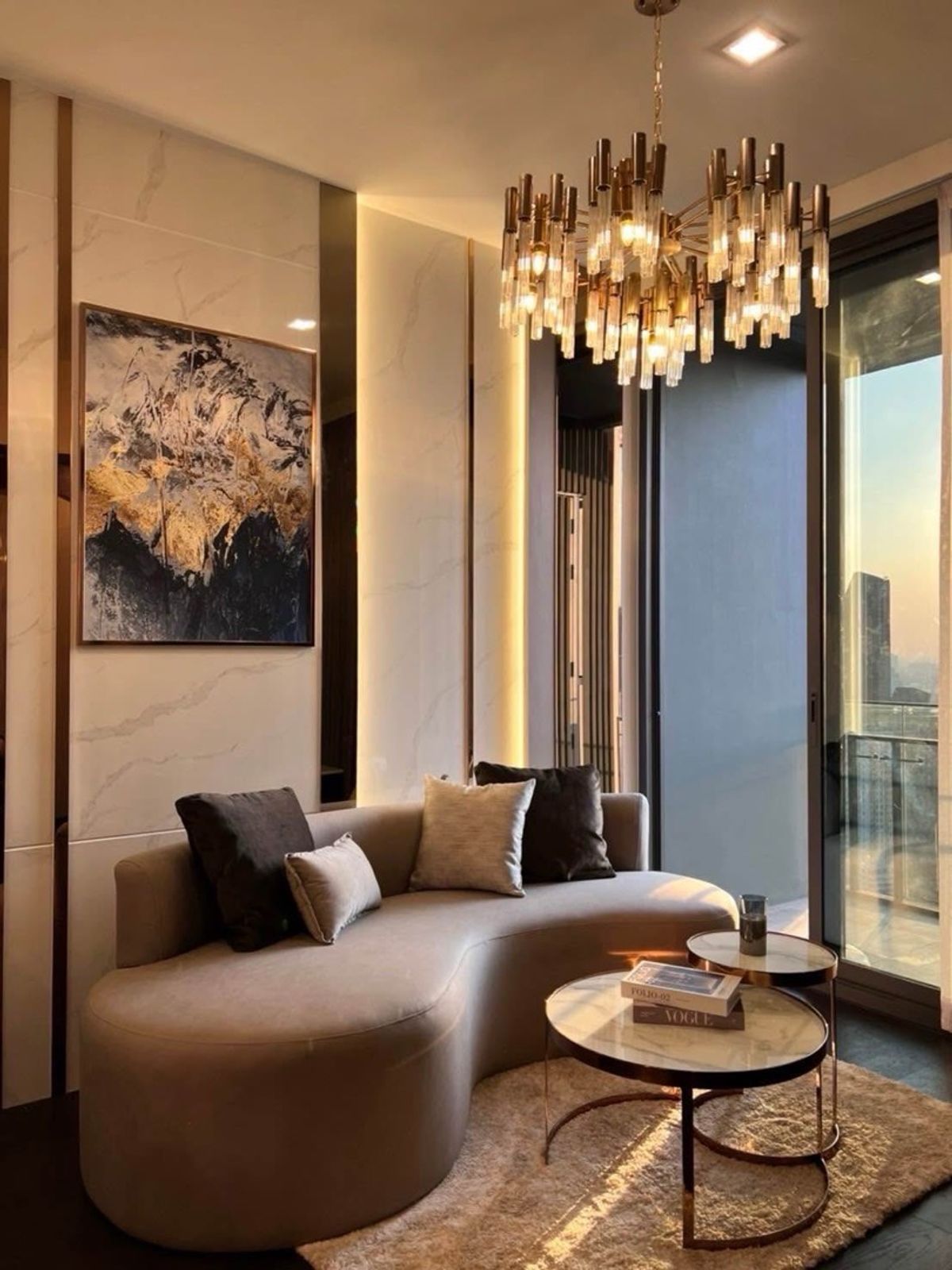 ให้เช่าคอนโดสุขุมวิท อโศก ทองหล่อ : 🚀Available Now✨LAVIQ Sukhumvit 57 1B Modern Luxury 53k 46 sqm Stunning View!