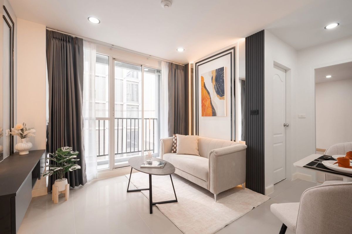 For SaleCondoLadprao, Central Ladprao : 🏢 The new room is very beautiful, only 500 meters to MRT Ladprao, installments only 7, xxx 😍