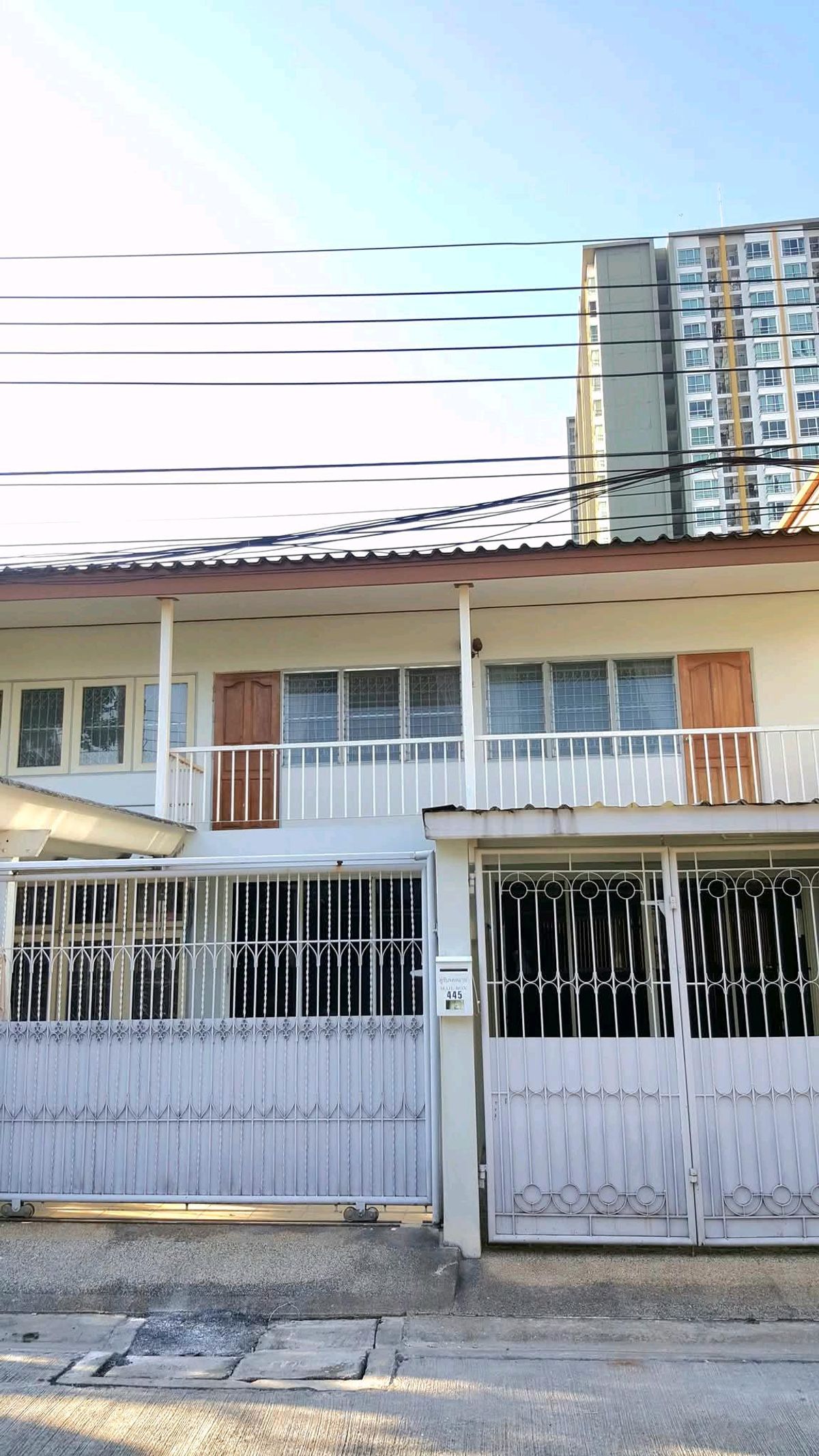 ให้เช่าบ้านสะพานควาย จตุจักร : ให้เช่า #บ้านเดี่ยว 2 ชั้น ซอย พหลโยธิน 18/1 แยก 1-1-2 📞066-165-9828  ใจกลางจตุจักร เดินทางสะดวก เหมาะสำหรับทำโฮมออฟฟิศ #ใกล้BTSจตุจักร