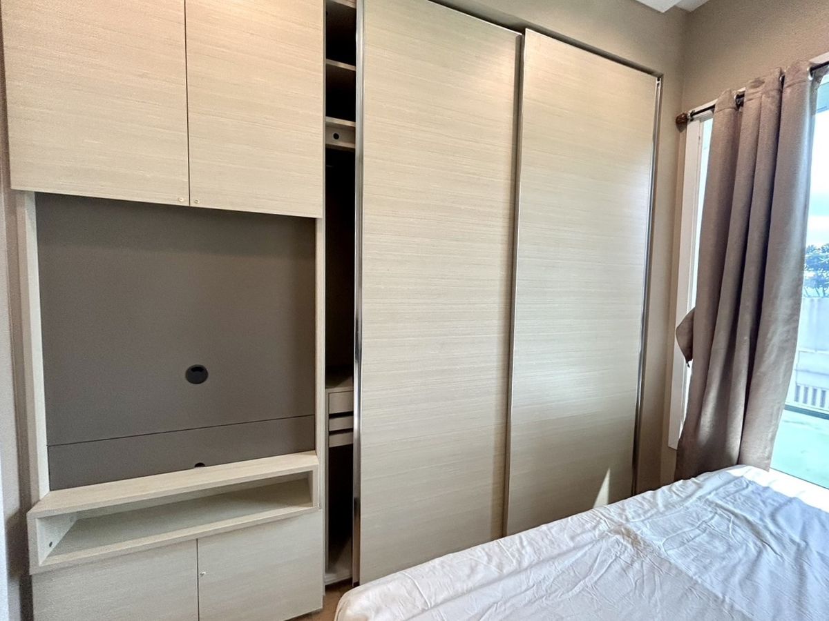 ให้เช่าคอนโดลาดพร้าว เซ็นทรัลลาดพร้าว : The Saint Residence  ✨ เช่าเพียง 15,000 ✨ 1 ห้องนอน แต่งสวย   📞 Line : @pukkhome