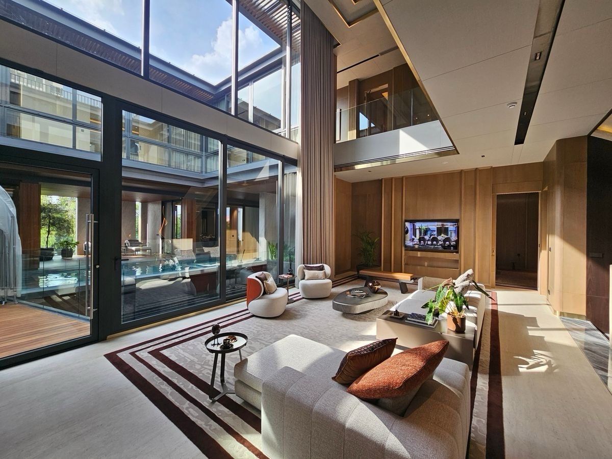 For SaleHouseBang Sue, Wong Sawang, Tao Pun : 📍Sonle Residences (Sunle Residence), 3-story luxury detached house on Ratchadaphisek Road, near MRT Wongsawang, only 5 units. Contact 086-795-9997 (JIM).