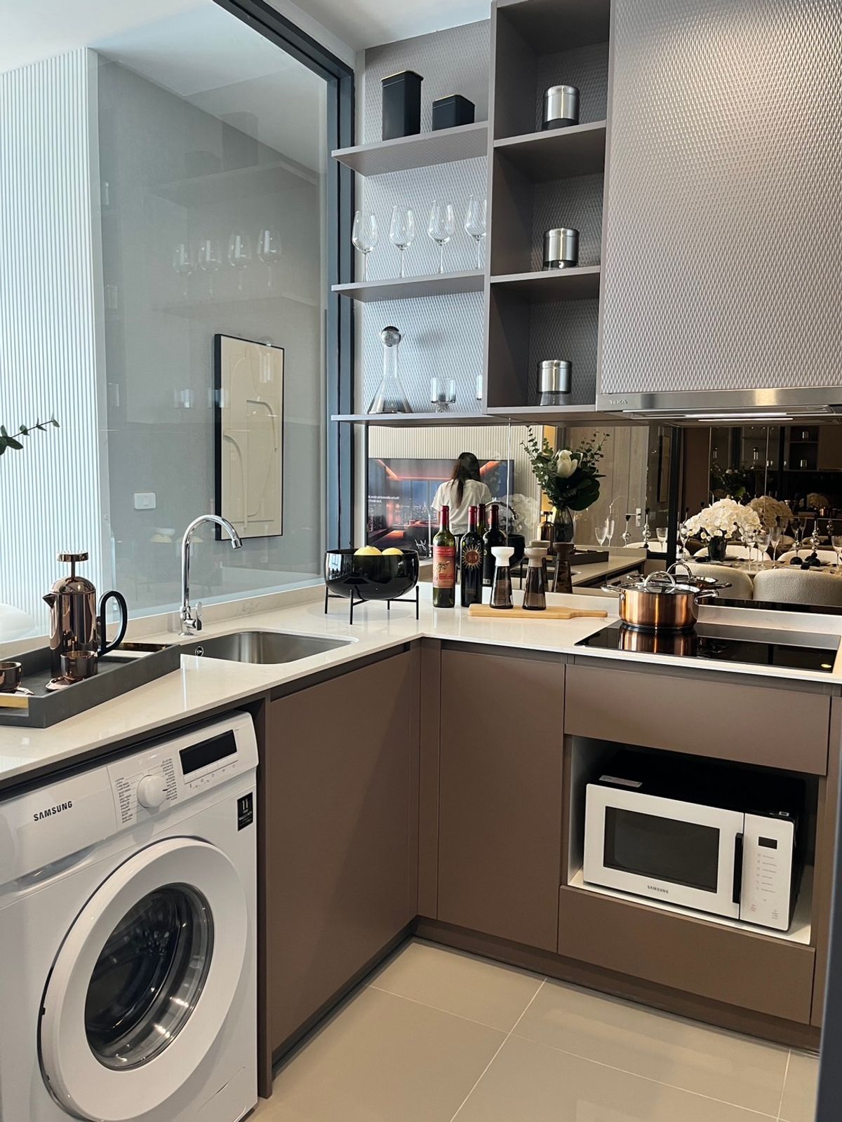 ขายคอนโดคลองเตย กล้วยน้ำไท : Penthouse Sukhumvit-rama4 3 bed 3 bath River view