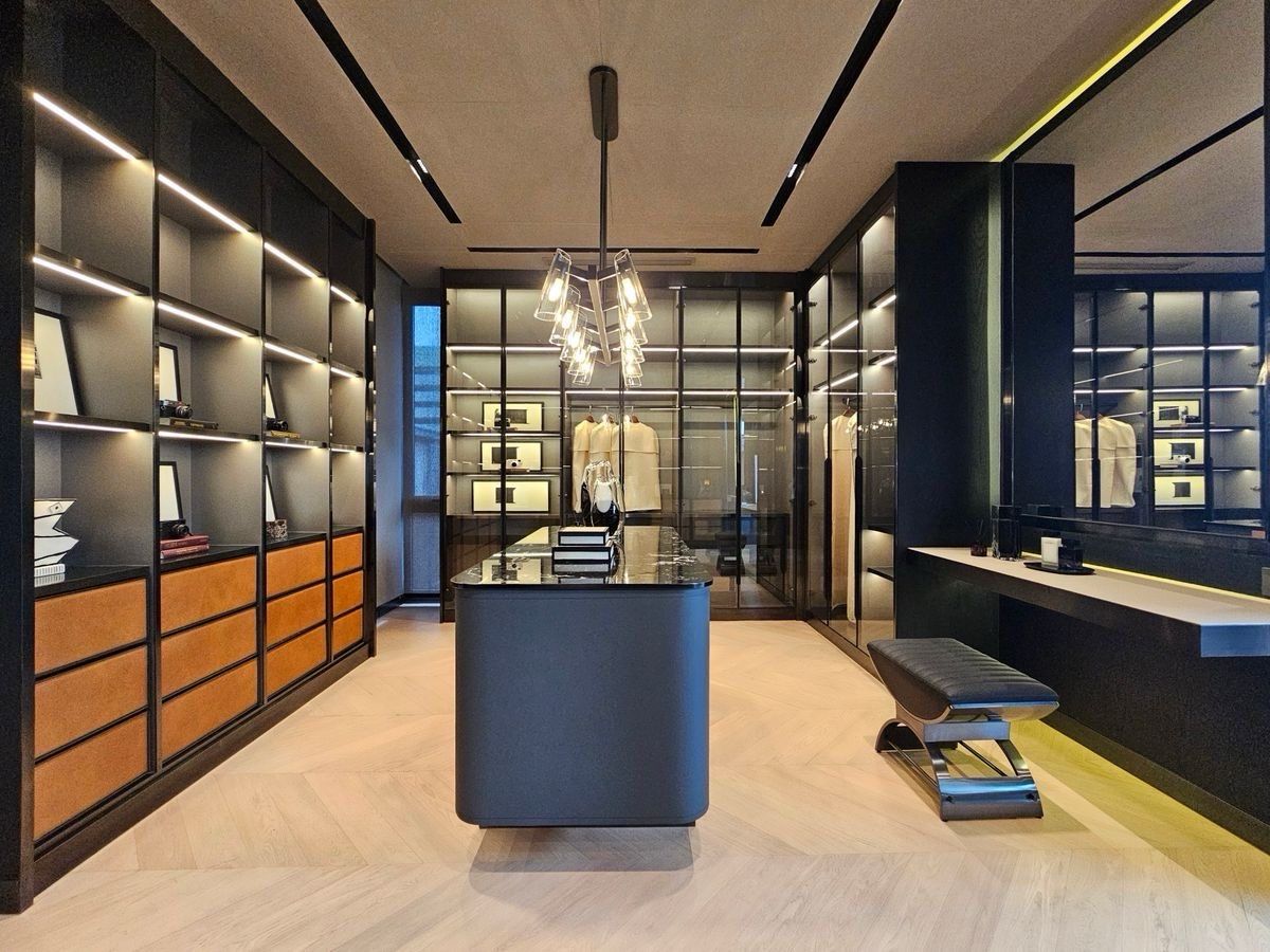 For SaleHouseBang Sue, Wong Sawang, Tao Pun : 📍Sonle Residences (Sunle Residence), 3-story luxury detached house on Ratchadaphisek Road, near MRT Wongsawang, only 5 units. Contact 086-795-9997 (JIM).