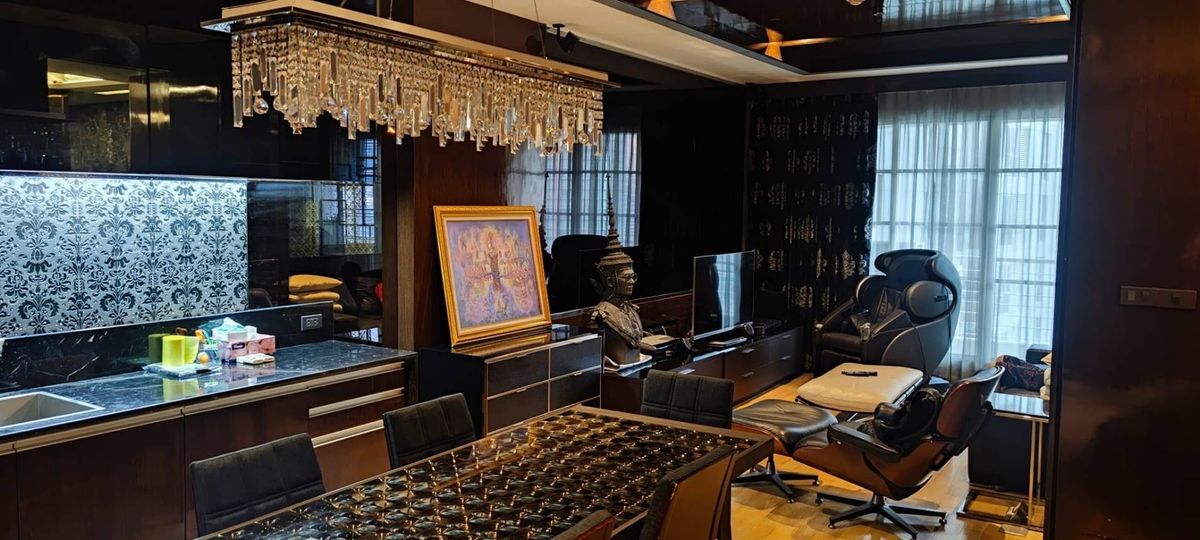 ขายคอนโดราชเทวี พญาไท : Rare Item! Baan Klang Krung Siam Pathumwan ห้องใหญ่ 2 ห้องนอน ตกแต่งสวย เฟอร์ครบ เพียง 11.49 ล้าน‼️ ติดต่อ 0968623850 