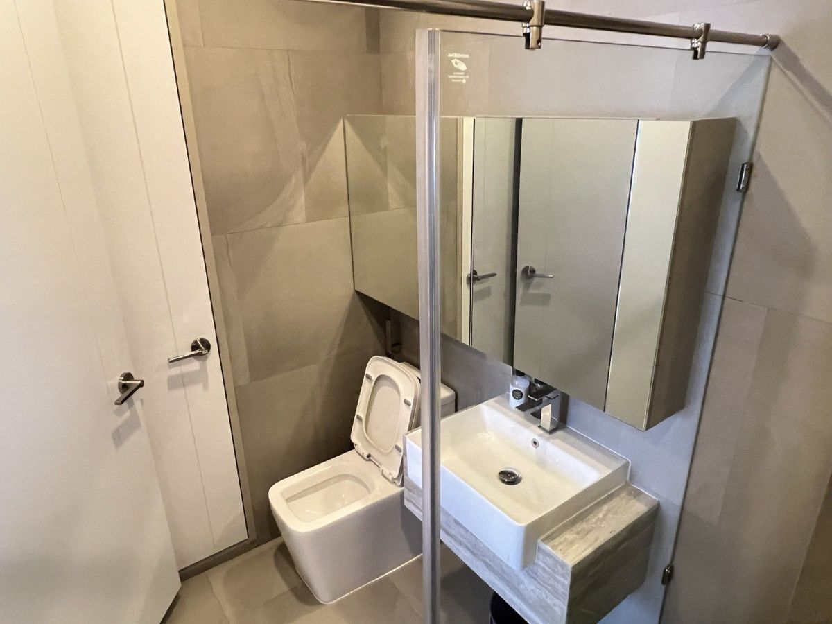 For RentCondoRatchathewi,Phayathai : Park Origin Phayathai【𝐑𝐄𝐍𝐓】🔥Cozy design with complete functionality in every zone, perfectly arranging your living space🔥  Contact Line ID: @hacondo