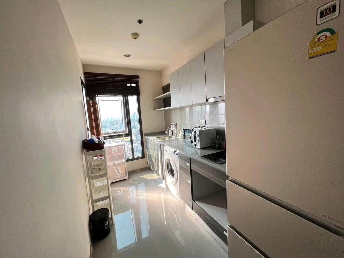 ให้เช่าคอนโดรัชดา ห้วยขวาง : For Rent Centric Ratchada-Huaikhwang 
3 br 3 Br 107.72 sqm 