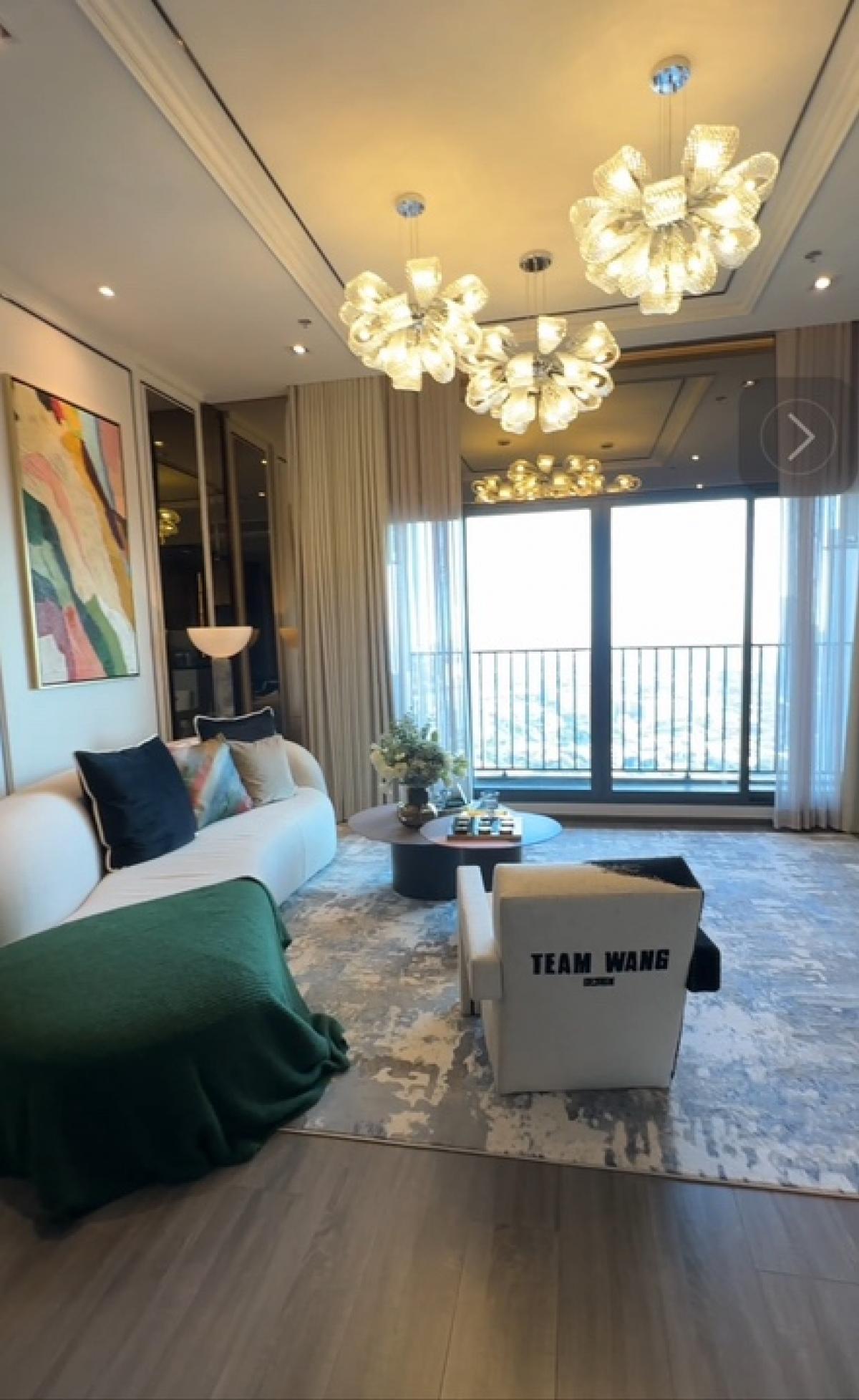 ขายคอนโดคลองเตย กล้วยน้ำไท : 🔥 ขายห้องตัวอย่าง Penthouse คอนโด IDEO สุขุมวิท – พระราม 4 ราคา 39 MB ชั้น31+ ขนาด 135 ตร.ม 3/3 Bed วิวเมือง