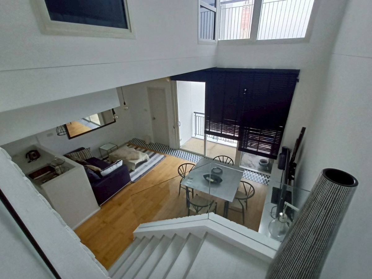 ให้เช่าคอนโดราชเทวี พญาไท : Villa Rachatewi【𝐑𝐄𝐍𝐓】🔥Less is More เรียบง่ายแต่ครบครันในทุกฟังก์ชัน พื้นไม้สวยตัดกับเฟอร์ดำอย่างลงตัว🔥  ติดต่อไลน์ไอดี: @hacondo