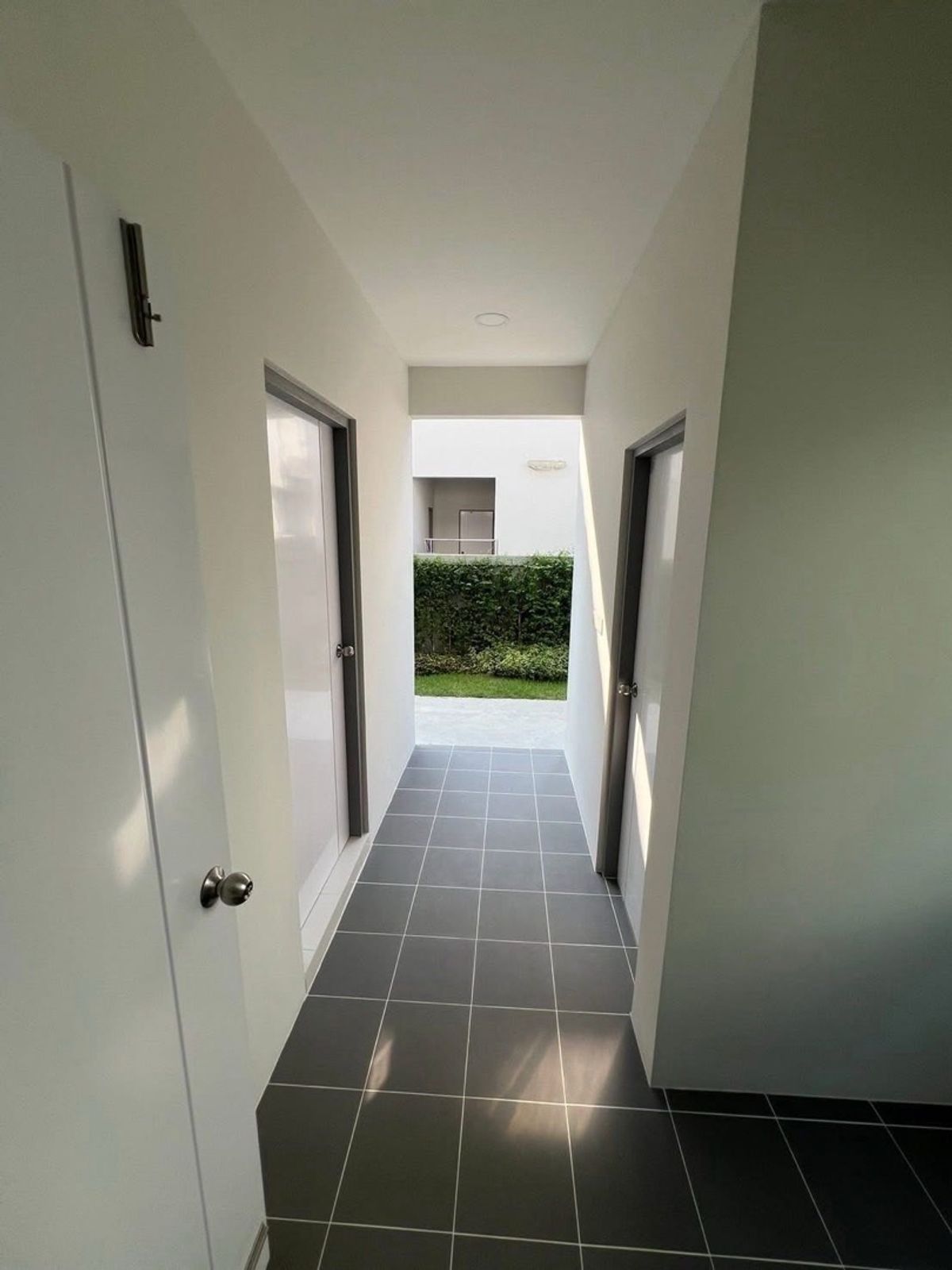 ให้เช่าโฮมออฟฟิศนวมินทร์ รามอินทรา : ปล่อยเช่า โฮมออฟฟิศ รามอินทรา - วงแหวน ถนนไทยรามัญ เขตคลองสามวา กรุงเทพมหานคร