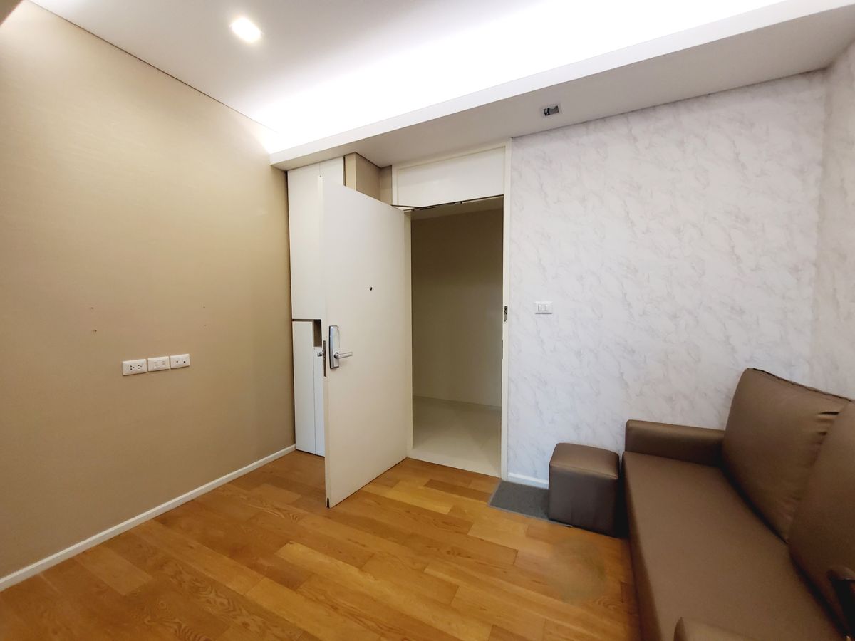 ให้เช่าคอนโดลาดพร้าว เซ็นทรัลลาดพร้าว : The Saint Residence  ✨ เช่าเพียง 15,000 ✨ 1 ห้องนอน แต่งสวย   📞 Line : @pukkhome