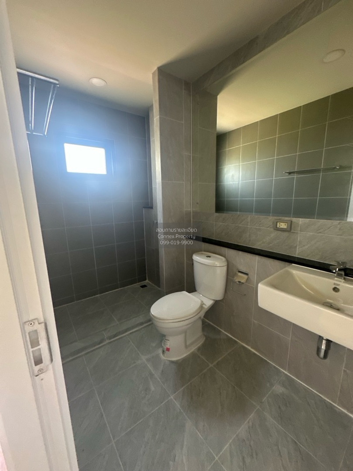 ขายบางนา แบริ่ง ลาซาล : ขายบ้าน บริทาเนีย เมกะทาวน์ บางนา บางแก้ว บางพลี สมุทรปราการ  CX-138918