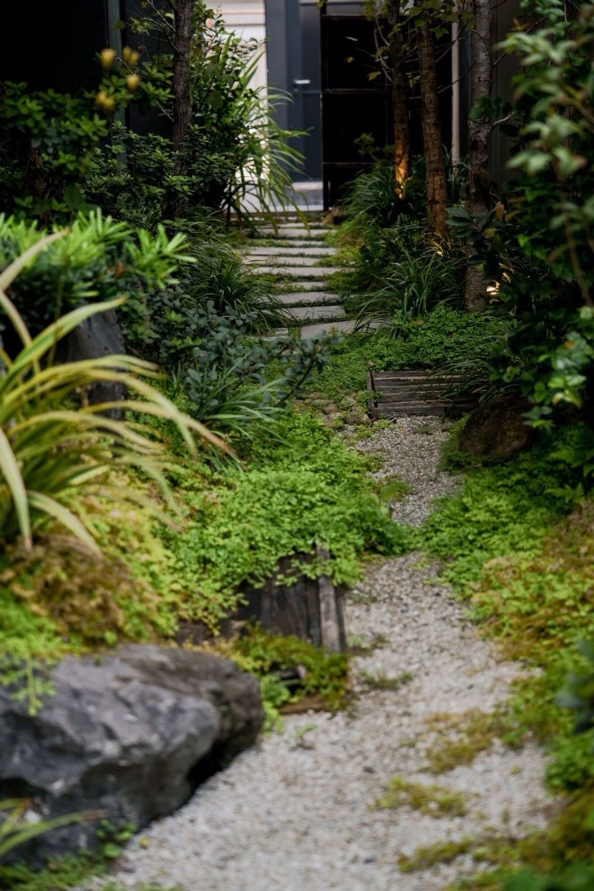 ขายทาวน์โฮมลาดพร้าว101 แฮปปี้แลนด์ : ขาย Town home ใกล้ MRT มหาดไทย ขนาด 485 Sq.m 3 bed 4 bath 3 Parking พิเศษเพียง 39.9 MB