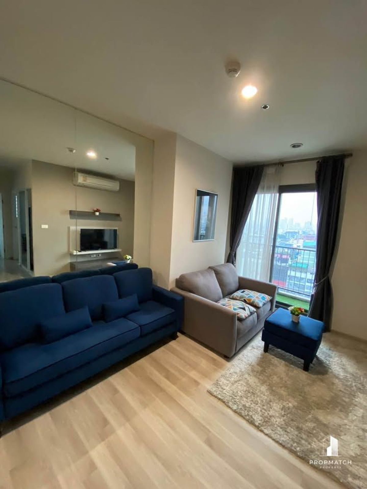 For SaleCondoRatchadapisek, Huaikwang, Suttisan : ✨flash deal ✨Centric Ratchada - Huai Khwang (2Bed 1Bath 50SQM.) Ready! Only 6,900,000 baht Tel.0981315848 @propmatch