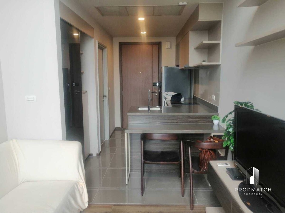 ขายคอนโดสะพานควาย จตุจักร : ✨Flash Deal ✨Onyx Phahonyothin ( 1Bed 1Bath 40SQM.) พร้อมอยู่ ! เพียง  4,990,000บาท Tel.0981315848 @propmatch