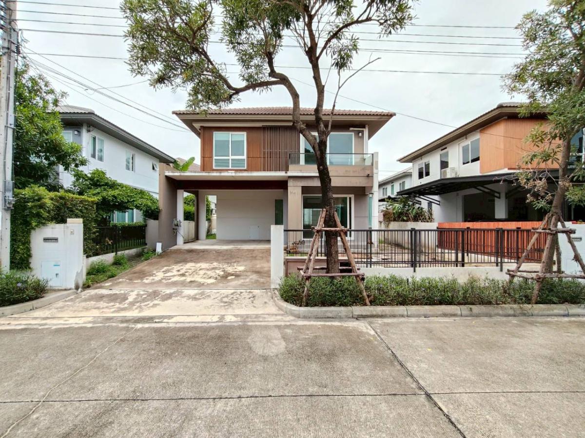 ขายบ้านลาดกระบัง สุวรรณภูมิ : ขายบ้าน  บ้านพฤกษ์ลดา สุวรรณภูมิ หน้ากว้าง ศีรษะจรเข้น้อย บางเสาธง สมุทรปราการ CX-123380