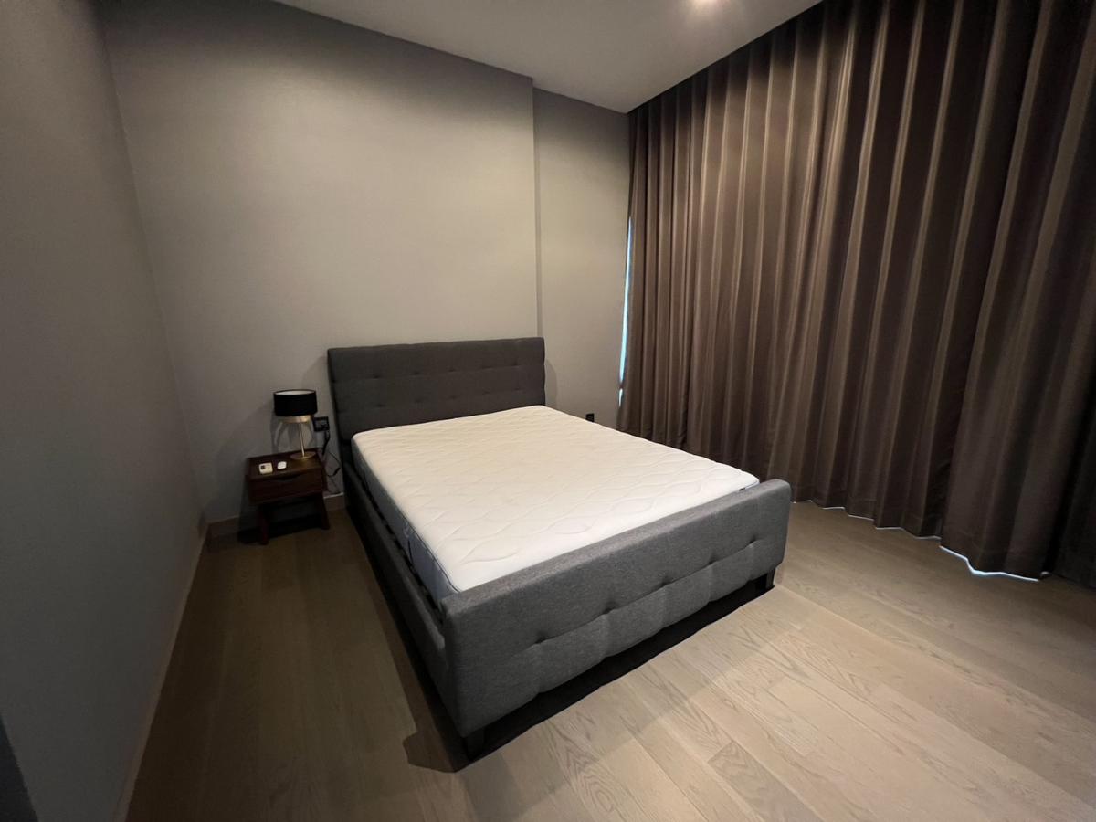 ขายคอนโดพระราม 9 เพชรบุรีตัดใหม่ RCA : 28/02/2026, รวมค่าโอนหรูหรากลางใจเมือง! THE ESSE at SINGHA COMPLEX 1 ห้องนอน พร้อมวิวพิเศษ ใกล้ BTS/MRT เพชรบุรี ราคา 12.5 ล้าน นัดชมห้องทันที!