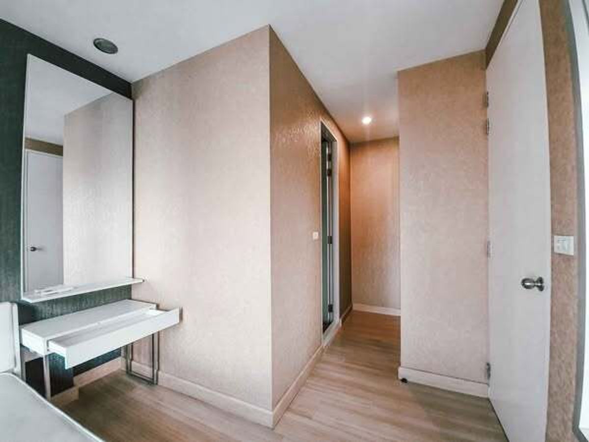 ขายคอนโดบางนา แบริ่ง ลาซาล : For Sale : The Parkland Srinakarin Lakeside : เดอะ พาร์คแลนด์ ศรีนครินทร์ เลคไซด์, สมุทรปราการ 