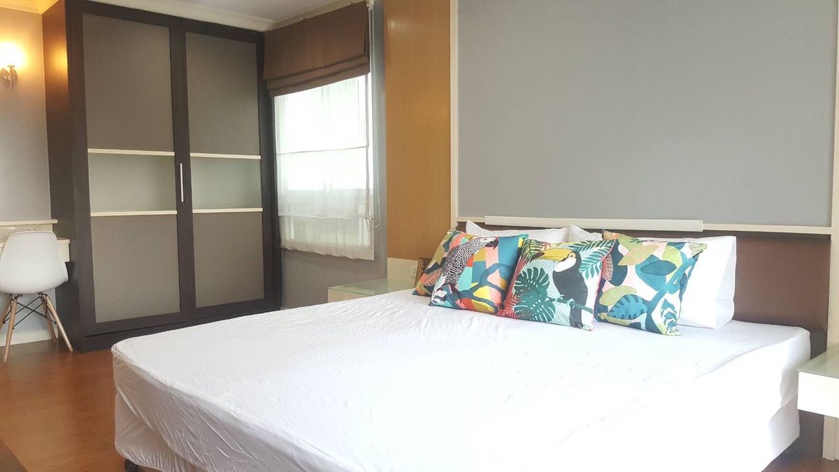 ให้เช่าคอนโดสุขุมวิท อโศก ทองหล่อ : คอนโดให้เช่า : Lumpini Suite Sukhumvit 41 (ลุมพินี สวีท สุขุมวิท 41) (( สถานี พร้อมพงษ์ )) MK-02  line @livingbkk
