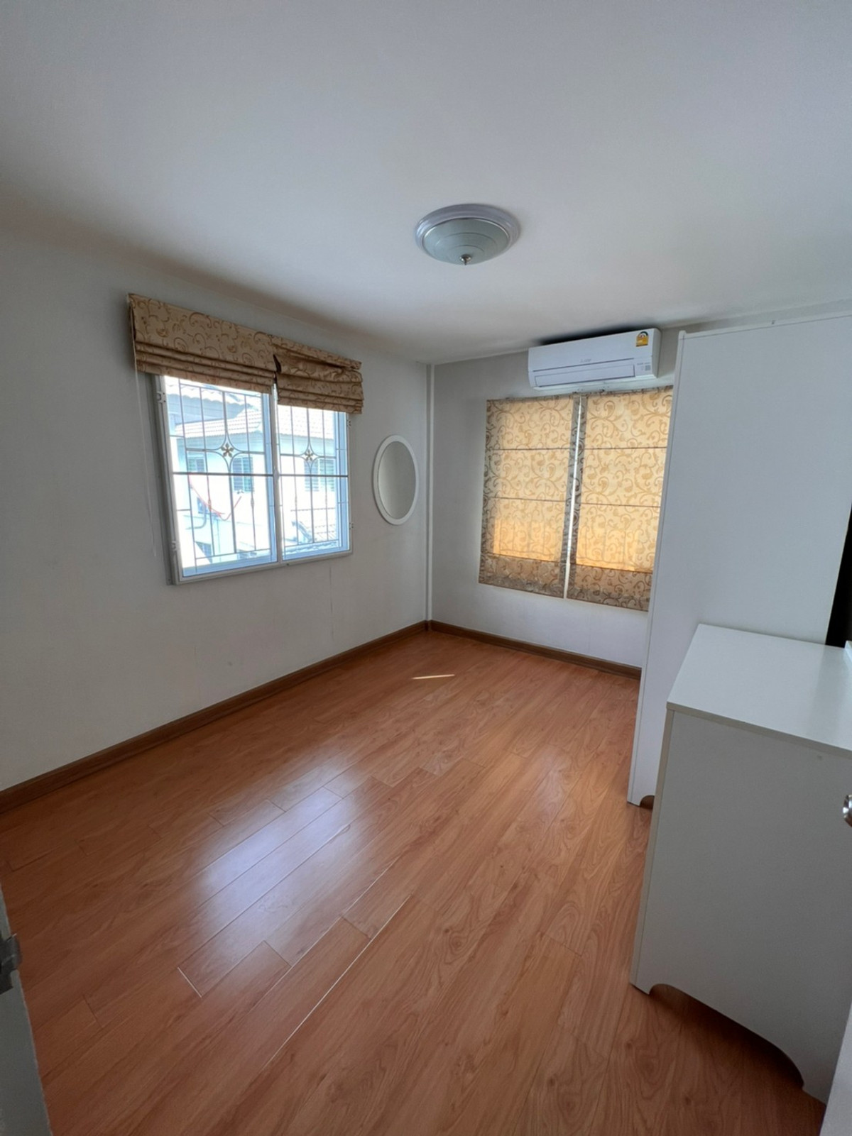 For RentHouseChaengwatana, Muangthong : house near Muang Thong Thani, 1 minute to Impact Arena, 5 minutes to Government Complex.