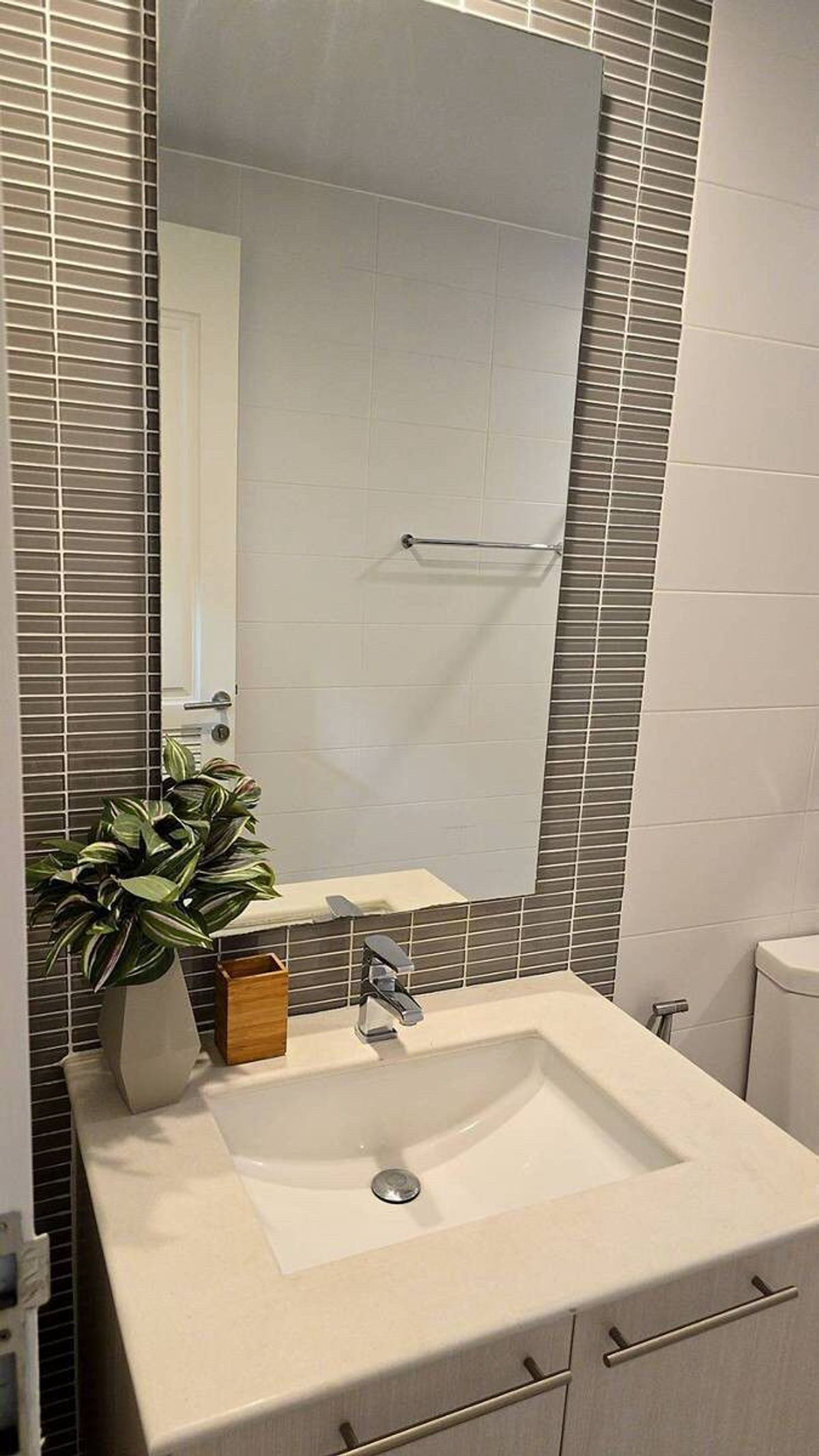 ให้เช่าทาวน์โฮมอ่อนนุช อุดมสุข : ให้เช่า ทาวน์เฮ้าส์ 4 ชั้น การ์เด้นท์ สแควร์ สุขุมวิท 77 เลขที่ 9/17 (Available 1/9/68)