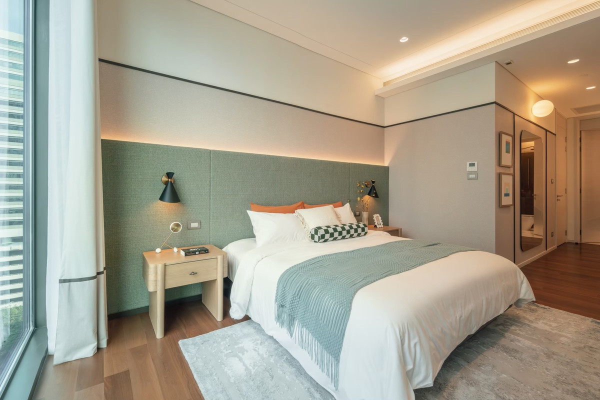 For RentCondoWitthayu, Chidlom, Langsuan, Ploenchit : Hot deal only at Shinyu - The Residence at Sindhorn Kempinski, 260,000 THB/month [MNr250517]