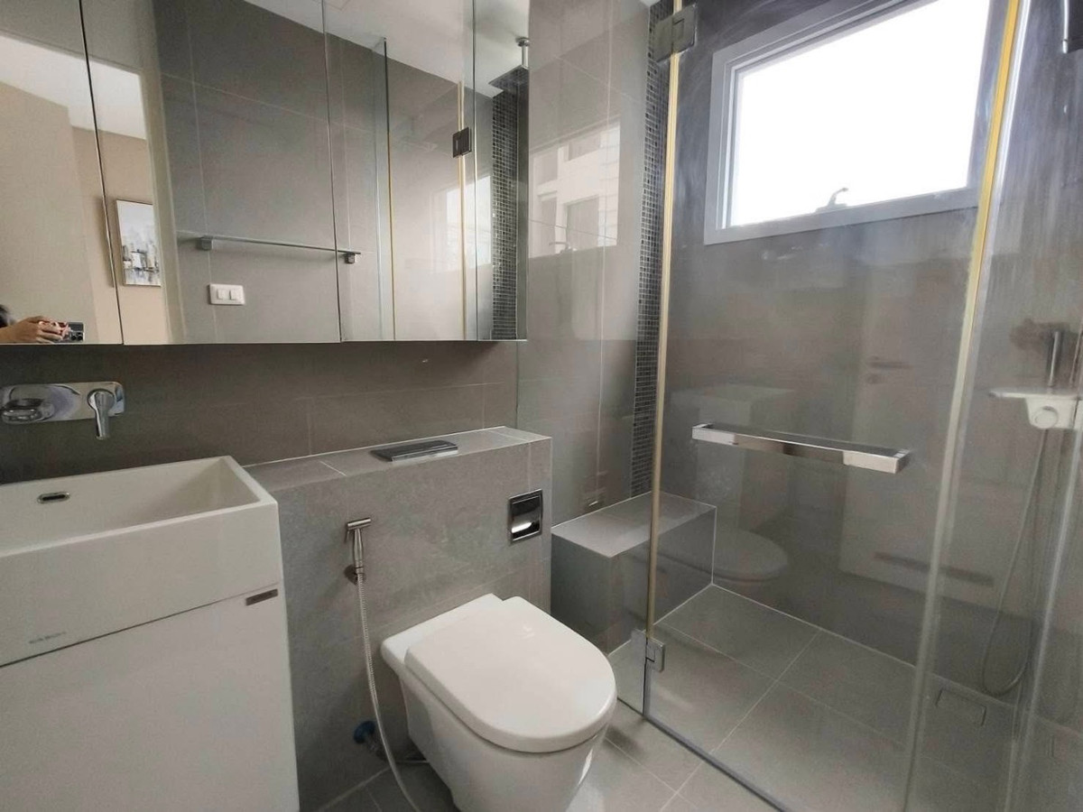 ให้เช่าคอนโดลาดพร้าว เซ็นทรัลลาดพร้าว : ให้เช่า คอนโด  The Saint Residences ห้าแยกลาดพร้าว
 ขนาด 57  ตร.ม 2นอน 2น้ำ
 ราคา  28,000/เดือน