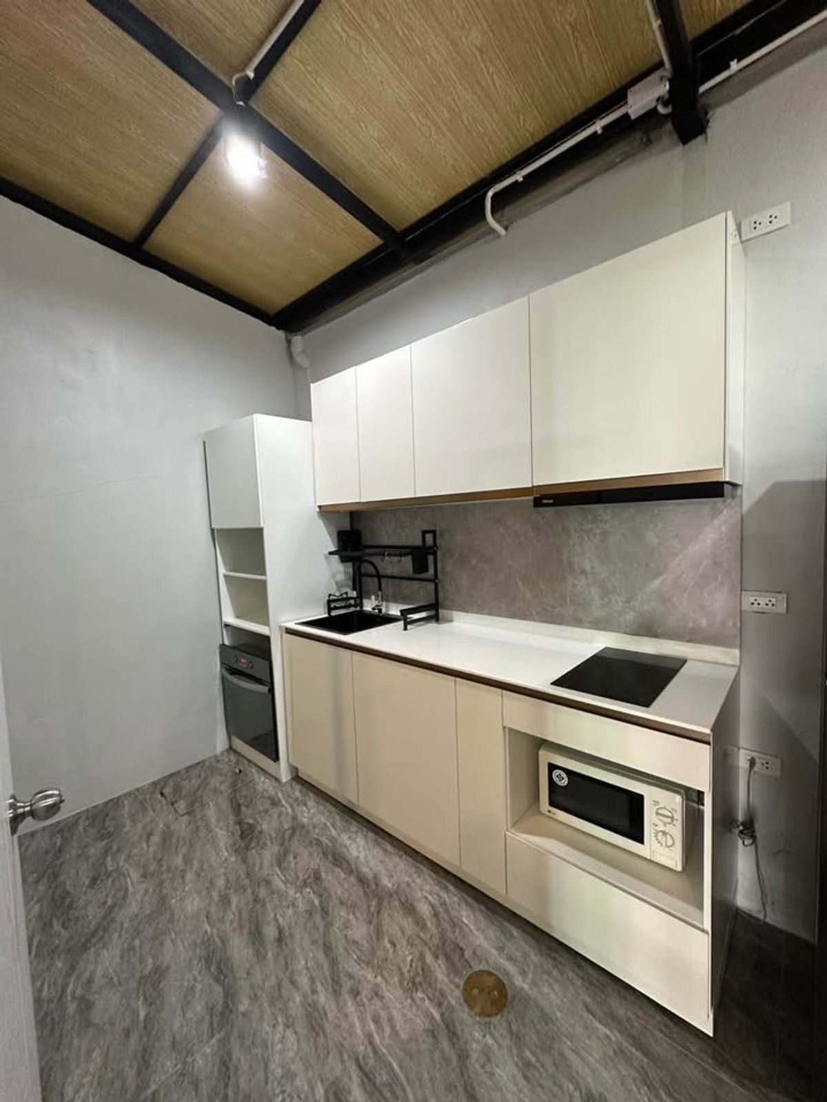 For RentTownhomePattanakan, Srinakarin : K-6478 Urgent rent! UNIO Town Srinakarin-Bang Na is ready.