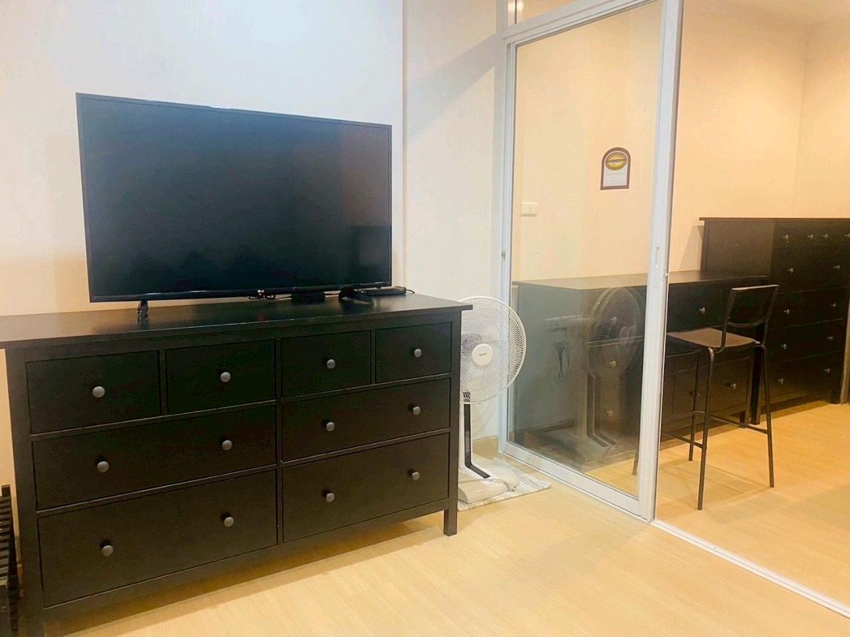 ให้เช่าคอนโดสาทร นราธิวาส : ให้เช่า คอนโดศุภาลัย ไลท์ รัชดา นราธิวาส สาธร ชั้น8 ขนาด 35 ตร.ม  ครบพร้อมอยู่