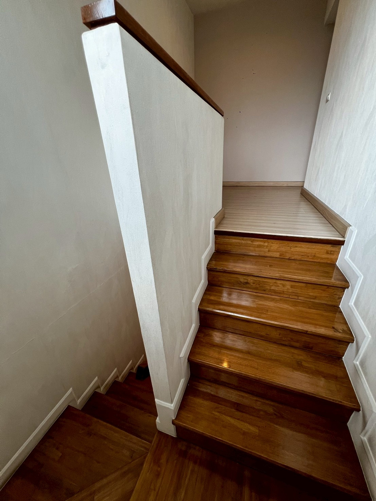 ให้เช่าทาวน์โฮมพระราม 5 ราชพฤกษ์ บางกรวย : บ้านแฝด จดบริษัท ทำออฟฟิศได้ หน้ากว้าง9เมตร ติดถนนราชพฤกษ์ 3ห้องนอน 4ห้องน้ำ