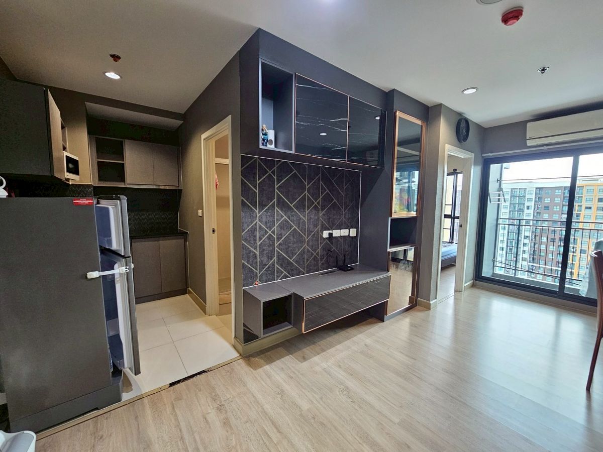 ให้เช่าคอนโดปิ่นเกล้า จรัญสนิทวงศ์ : แต่งสวยตามสไตล์คอนโด เจ้าของอยู่เองยังไม่เคยปล่อยเช่า ห้องหรูที่คอนโด Thana Astoria Pinklao