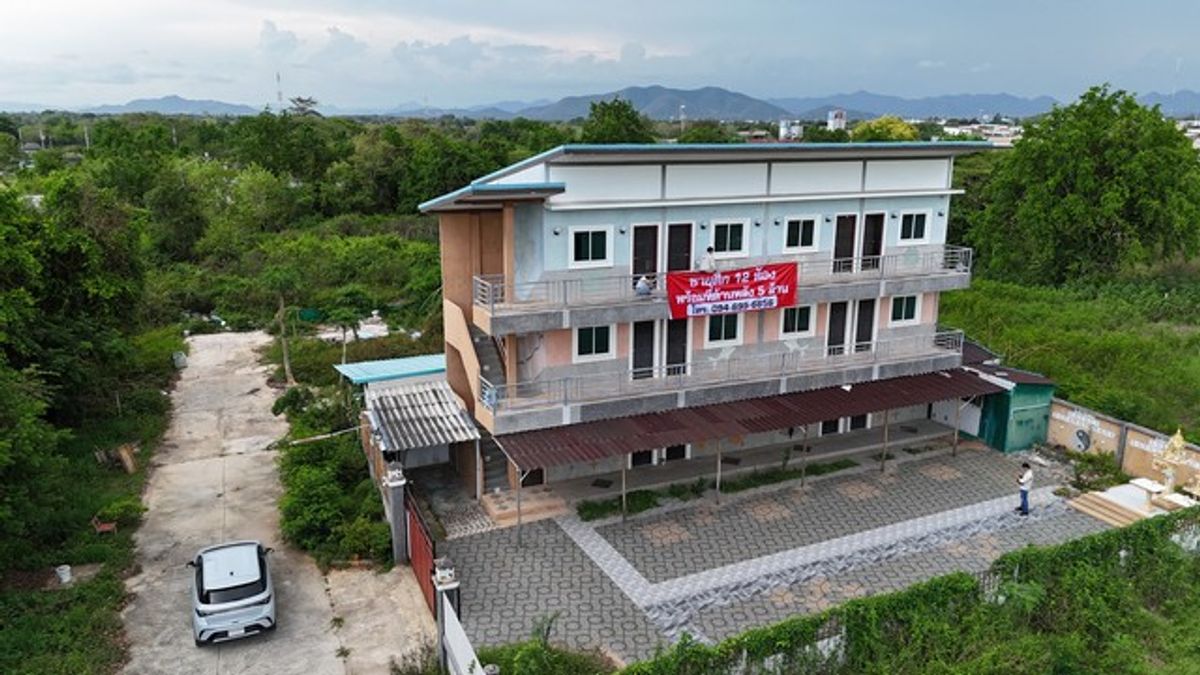 ขายอาคารพาณิชย์หัวหิน ประจวบคีรีขันธ์ : [ขาย] อาคารห้องเช่า 12 ห้อง | ปราณบุรี | ใกล้โลตัส 3 นาที | รวมที่ดินด้านหลัง | 5 ล้าน