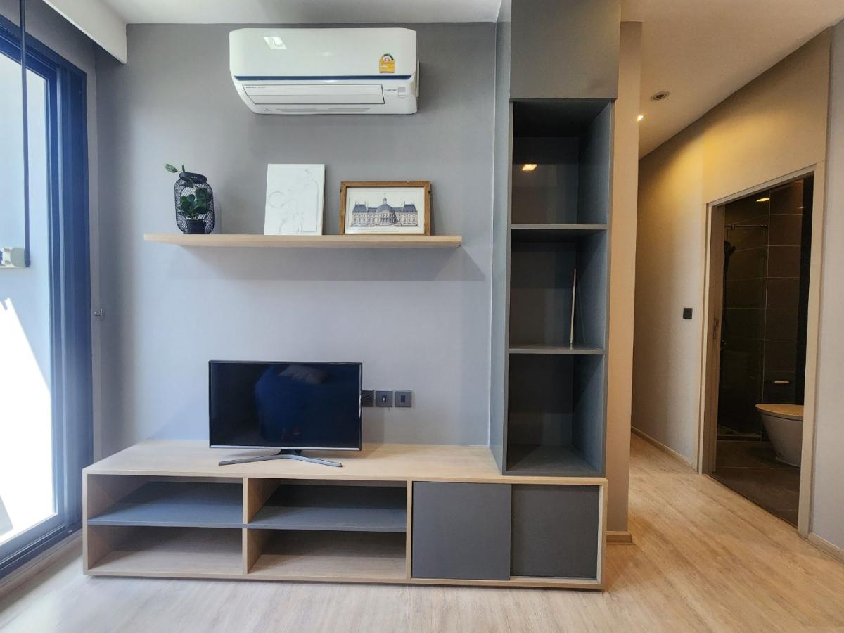 ขายคอนโดสุขุมวิท อโศก ทองหล่อ : 🔥ขายด่วน + 🔥เอ็ม ทองหล่อ 10 ใกล้ BTS เอกมัย เฟอร์นิเจอร์ครบ พร้อมเข้าอยู่