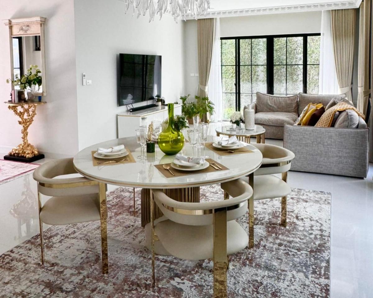 For SaleHousePattanakan, Srinakarin : 🔥Urgent Sale + 🔥Nantawan Rama 9 - New Krungthep Kreetha Intersection, near the Sirat Expressway entrance and exit, near the Kanchanaphisek Ring Road, fully furnished, ready to move in.