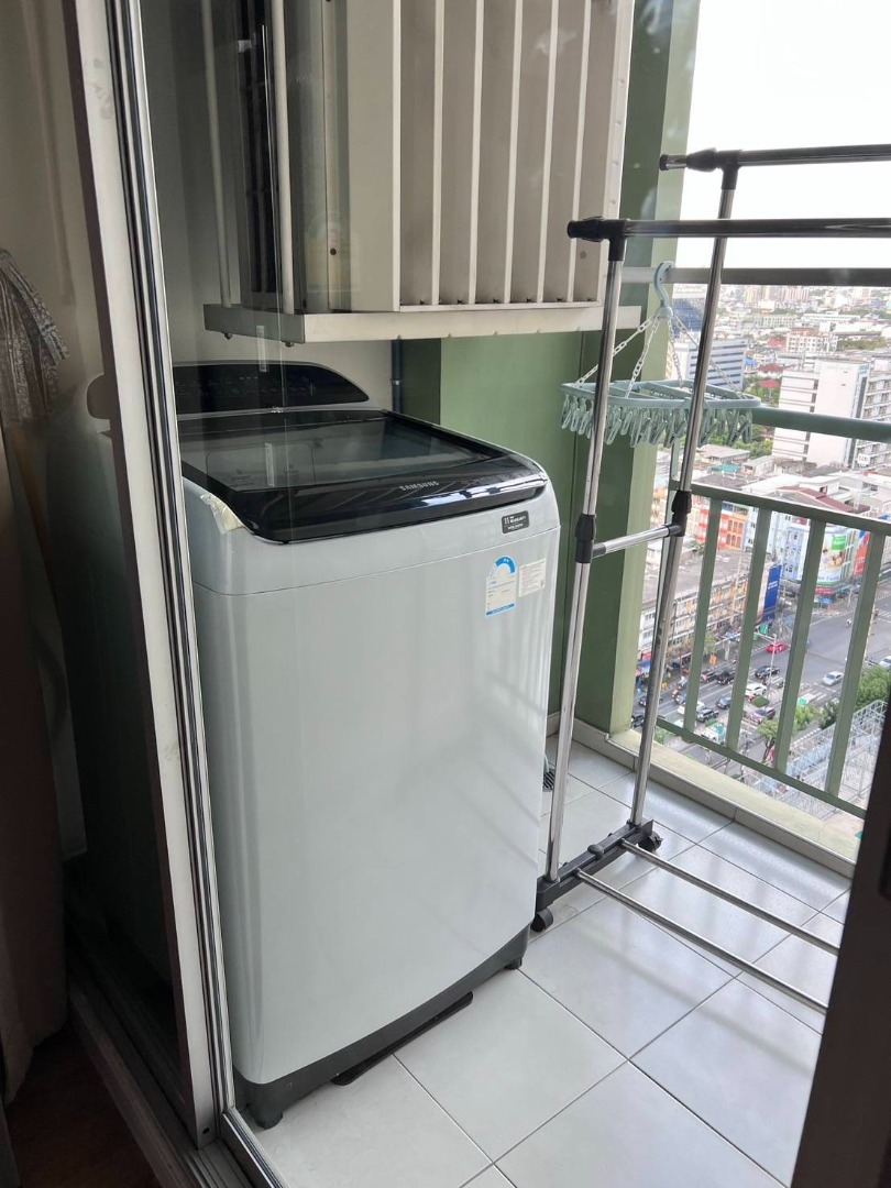 For RentCondoKhlongtoei, Kluaynamthai : 🔥Urgent Rent🔥 Lumpini Place Rama 4, fully furnished and equipped, near MRT Queen Sirikit National Convention Center and BTS Ekkamai.