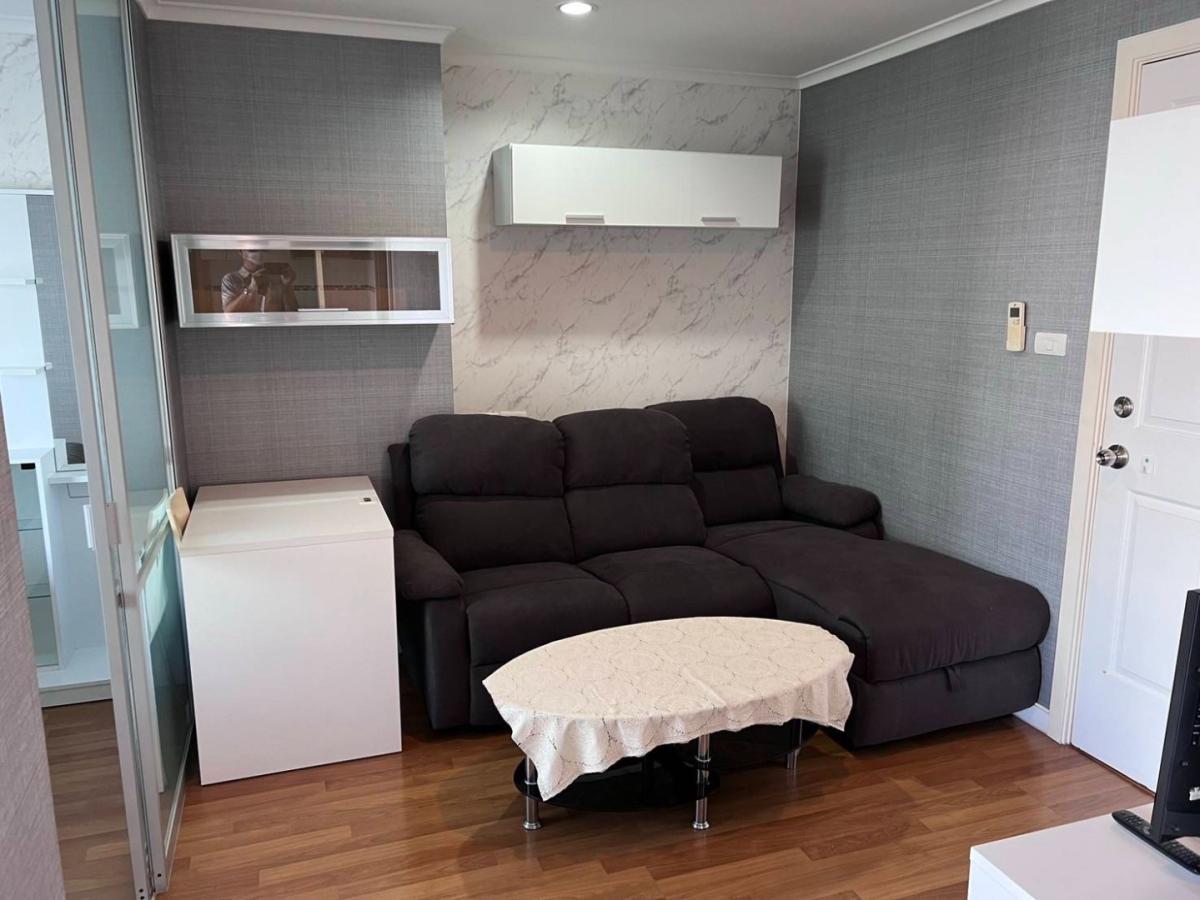 For RentCondoKhlongtoei, Kluaynamthai : 🔥Urgent Rent🔥 Lumpini Place Rama 4, fully furnished and equipped, near MRT Queen Sirikit National Convention Center and BTS Ekkamai.