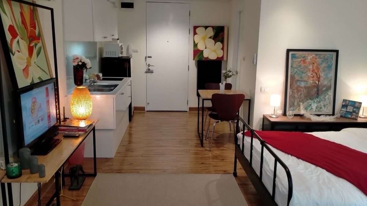 ขายคอนโดเลียบทางด่วนรามอินทรา : 📢✨ ห้ามพลาด! คอนโดทำเลดี ศรีวรา–เลียบทางด่วนรามอินทราแต่งครบ เข้าอยู่ได้ทันที ใกล้ทางด่วนเอกมัย–รามอินทรา เชื่อมต่อได้ทั้งลาดพร้าว, รามคำแหง และพระราม 9 สะดวกทุกการเดินทาง เหมาะสำหรับอยู่อาศัยเอง หรือปล่อยเช่า Yield ดี!