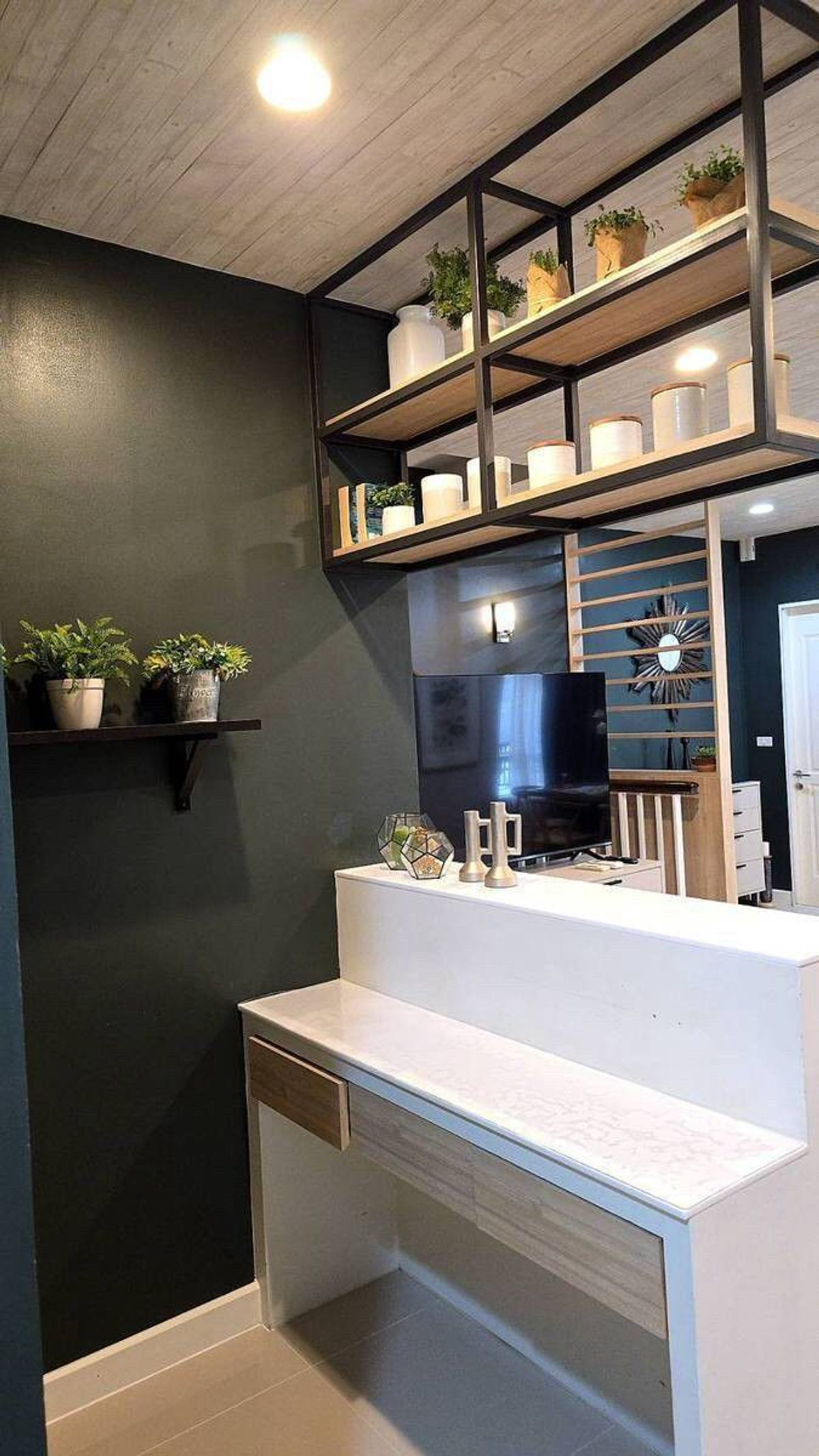 ให้เช่าทาวน์โฮมอ่อนนุช อุดมสุข : ให้เช่า ทาวน์เฮ้าส์ 4 ชั้น การ์เด้นท์ สแควร์ สุขุมวิท 77 เลขที่ 9/17 (Available 1/9/68)