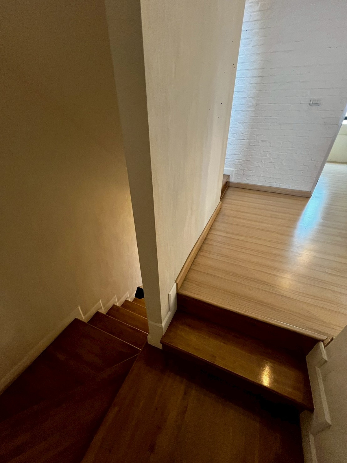 ให้เช่าทาวน์โฮมพระราม 5 ราชพฤกษ์ บางกรวย : บ้านแฝด จดบริษัท ทำออฟฟิศได้ หน้ากว้าง9เมตร ติดถนนราชพฤกษ์ 3ห้องนอน 4ห้องน้ำ