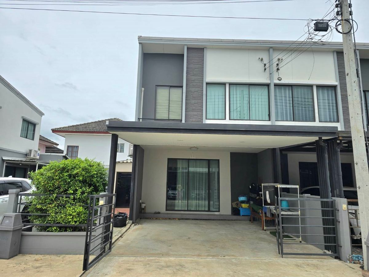 For SaleTownhomePathum Thani,Rangsit, Thammasat : 2-story townhome for sale, 5.5 meters wide, PLENO TOWN RANGSIT KLONG 4-Wongwaen