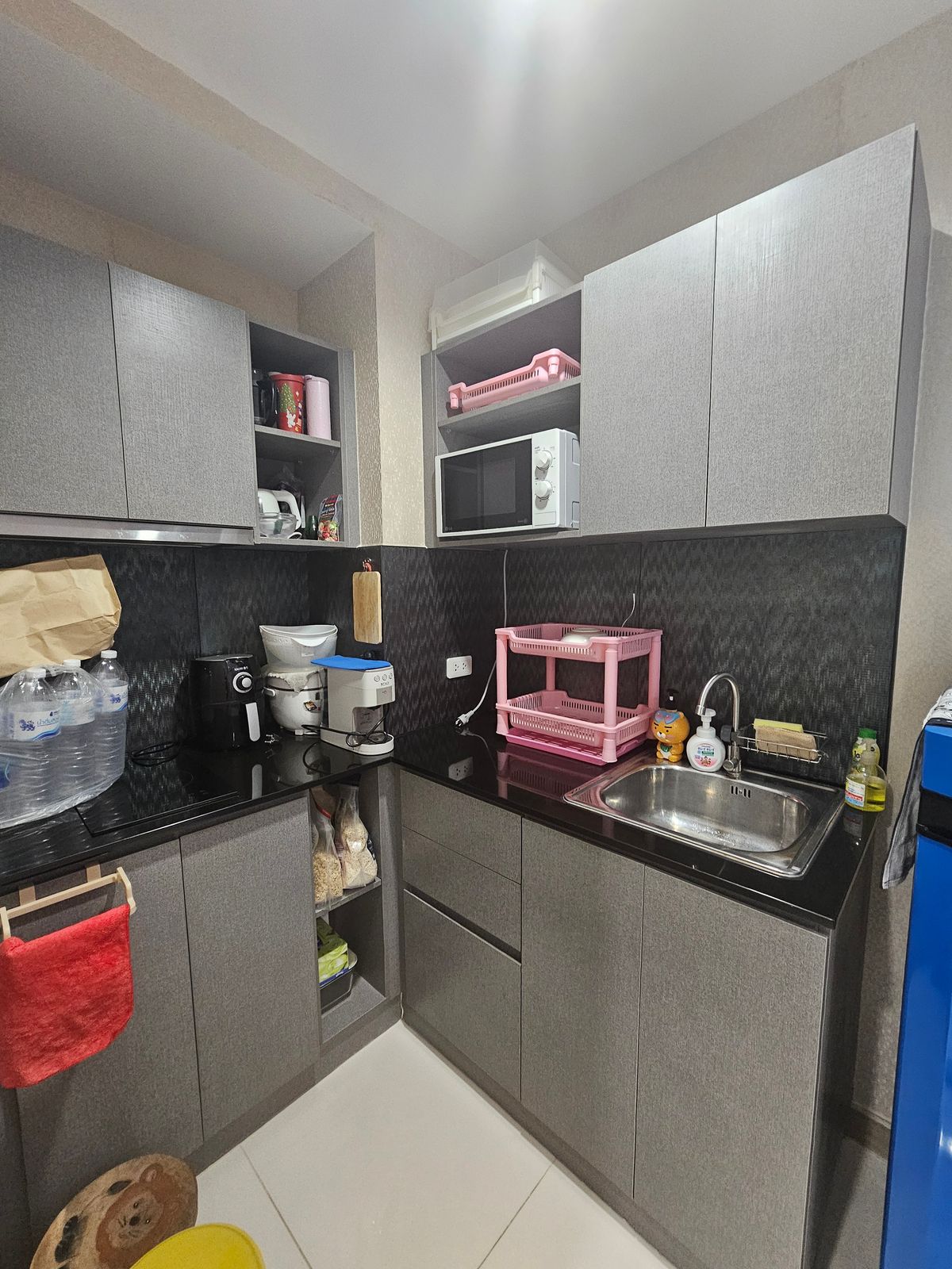 ขายคอนโดปิ่นเกล้า จรัญสนิทวงศ์ : ขายรับค่าเช่าต่ออีก 1 ปี ชั้นไม่สูง วิวสวนหรือเมืองเลือกได้ตามใจ Thana Astoria Pinklao 