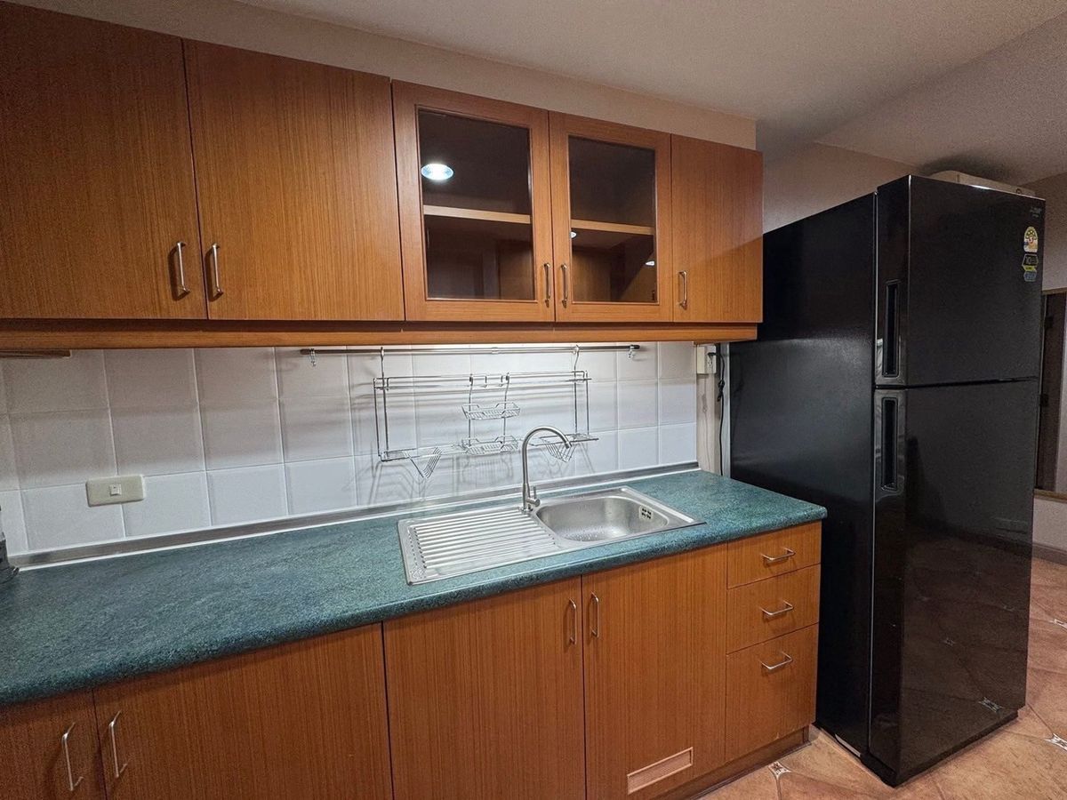 ให้เช่าคอนโดสีลม ศาลาแดง บางรัก : 🌸📢For rent Silom Park 
 2 bedroom 1 bathroom 🏢