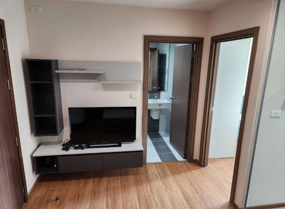 For RentCondoOnnut, Udomsuk : ✨ There is a washing machine The Base Sukhumvit 77, 30 sqm, 1 bedroom, 25 floors, Building A, only 14000 baht 🏡💖