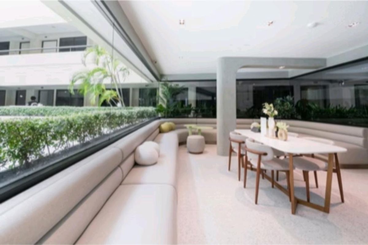 ขายคอนโดรามคำแหง หัวหมาก : คอนโดขนาด 30+ ใกล้มหาวิทยาลัยรามคำแหง ผ่อนเริ่มต้น 8,500 บาท ฟรีเฟอร์ เครื่องใช้ไฟฟ้า 4 อย่าง เข้าถึงถนนเส้นสำคัญเลียบด่วนรามอินทรา - รามคำแหง- พระราม9