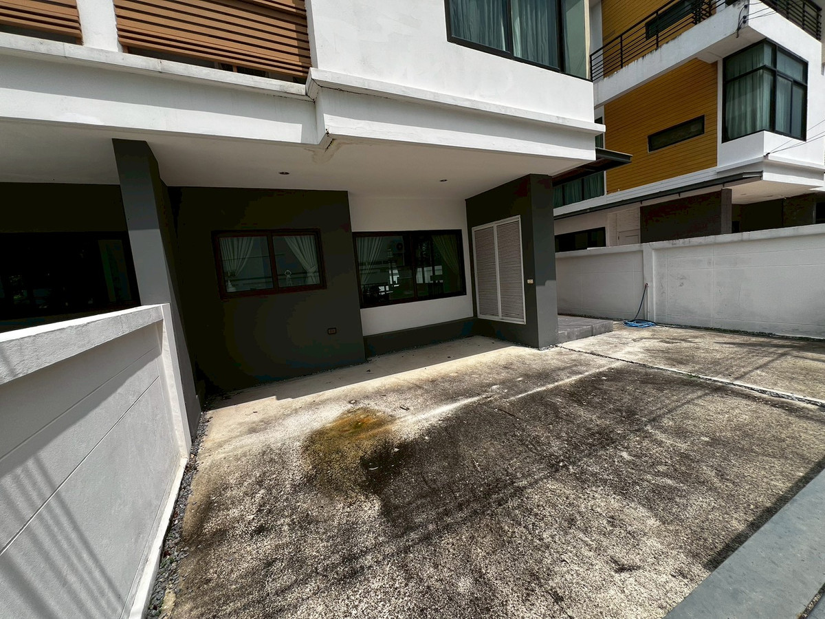 ให้เช่าทาวน์โฮมพระราม 5 ราชพฤกษ์ บางกรวย : บ้านแฝด จดบริษัท ทำออฟฟิศได้ หน้ากว้าง9เมตร ติดถนนราชพฤกษ์ 3ห้องนอน 4ห้องน้ำ