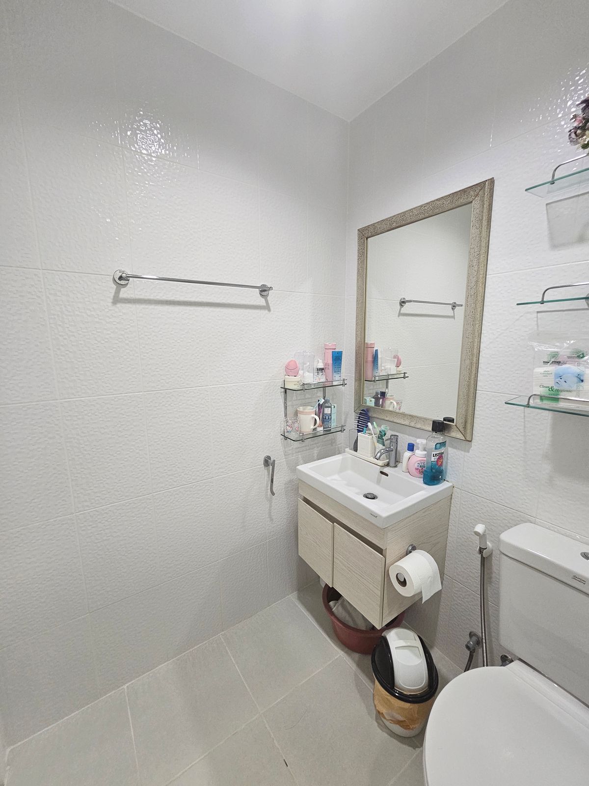 ขายคอนโดปิ่นเกล้า จรัญสนิทวงศ์ : ขายรับค่าเช่าต่ออีก 1 ปี ชั้นไม่สูง วิวสวนหรือเมืองเลือกได้ตามใจ Thana Astoria Pinklao 