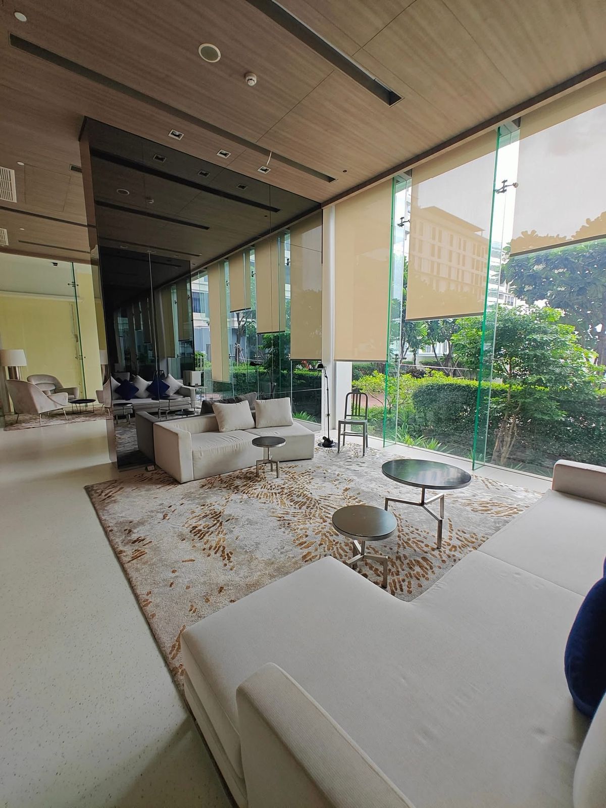 คอนโดลาดพร้าว เซ็นทรัลลาดพร้าว : FOR RENT / SALE The Saint Residences🌟