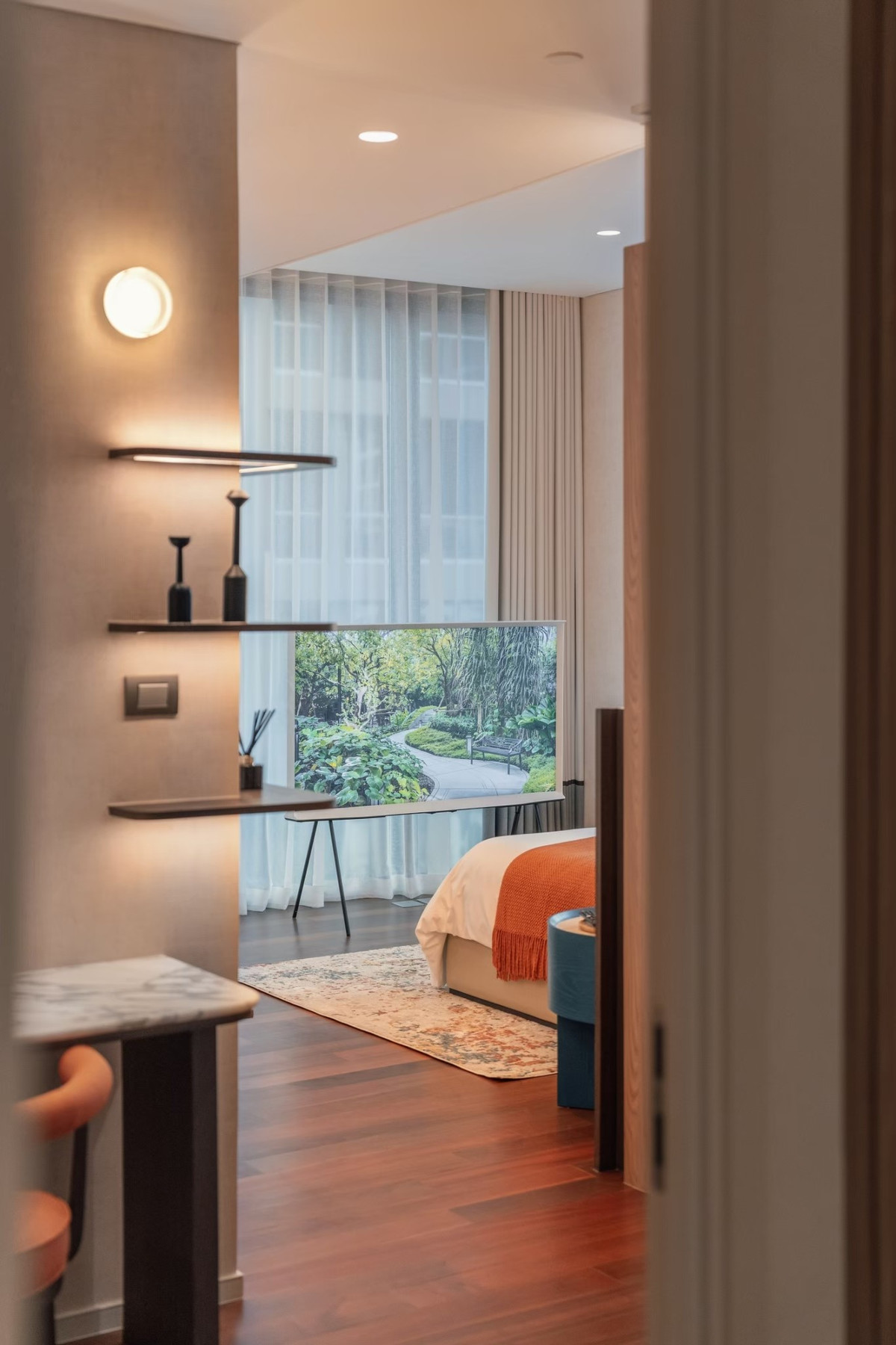 For RentCondoWitthayu, Chidlom, Langsuan, Ploenchit : Hot deal only at Shinyu - The Residence at Sindhorn Kempinski, 260,000 THB/month [MNr250517]