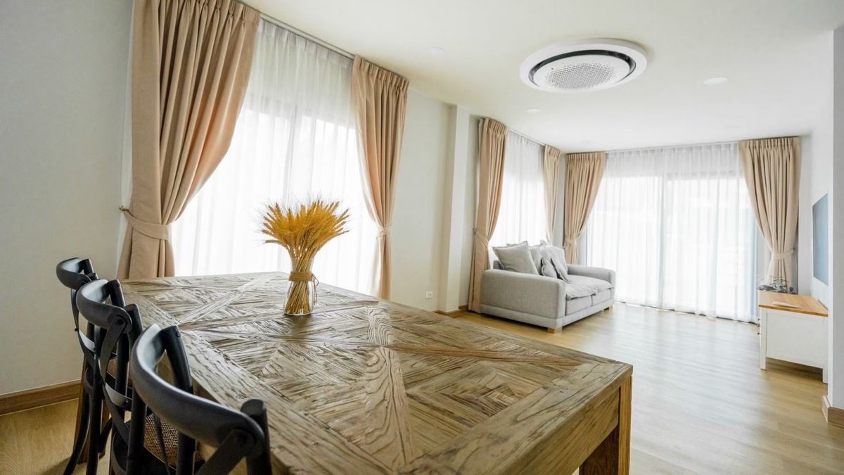 บ้านบางนา แบริ่ง ลาซาล : ✅For Sale / Rent✅ Centro Bangna – Corner Unit