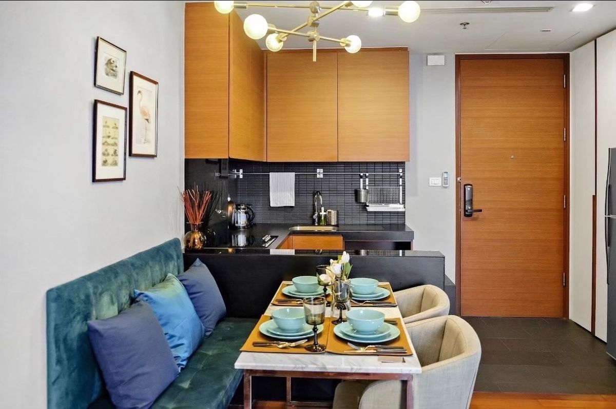 ให้เช่าคอนโดสุขุมวิท อโศก ทองหล่อ : 🌸📢For rent Ashton morph
2 bedroom 1 bathroom 🦮♥️